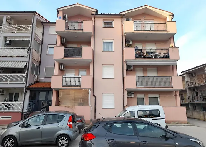 Apartment 1st Floorc Pula