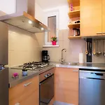 1st Floorc Апартаменты *